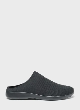 Slip On Low Top Sneakers