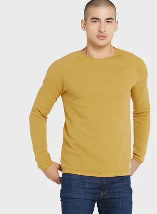 Essential Crew Neck Pullover