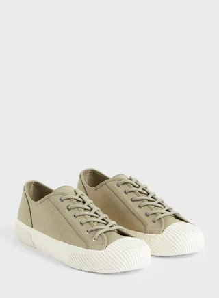 Canvas Trainers