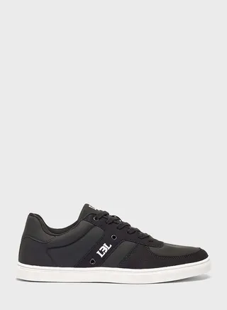 Casual Low Top Sneakers
