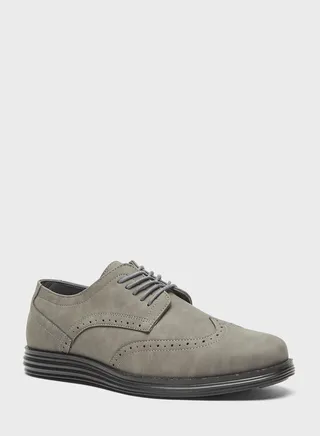 Casual Low Top Sneakers
