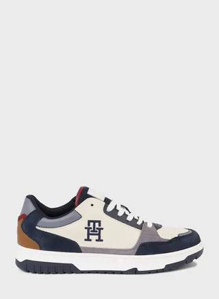 Logo Print Lace Up Sneaker