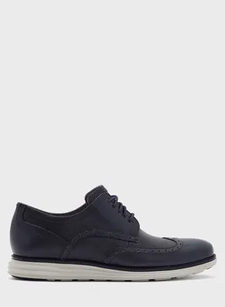 Casual Low Top Sneakers