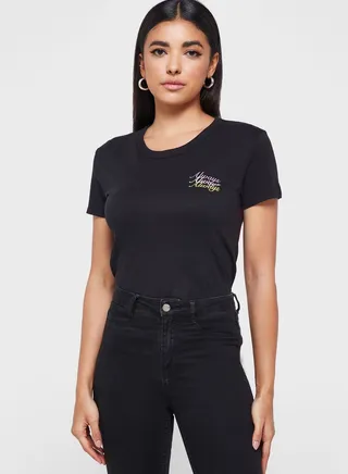 Crew Neck Graphic T-Shirt