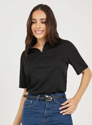 Collared Ribbed Polo T-shirt with Front Zip