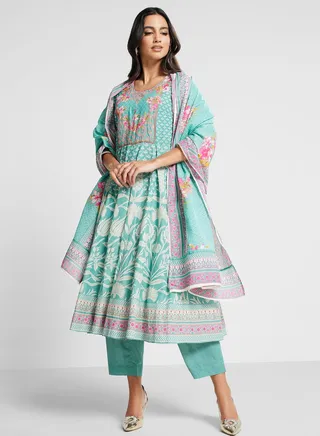 Floral Print Tiered Kurti & Pants Set