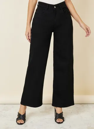 Straight Fit Ankle Length Jeans