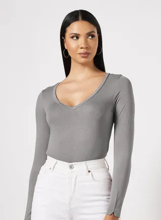 Solid Pattern V-Neck Bodysuit