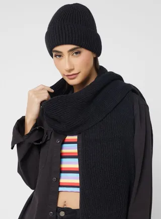 Knitted Winter Beanie & Scarf Set
