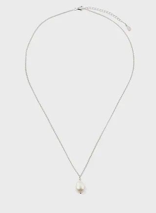 Pearl Pendant Y Necklace