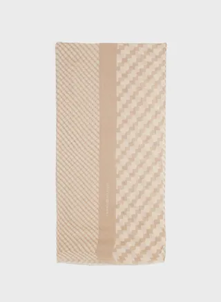 Essential Flag Scarf
