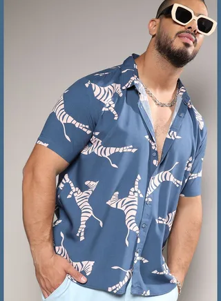 Printed Spread Collar Short Sleeve Shirt