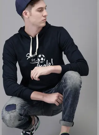 Front Pocket Printed Hoodie