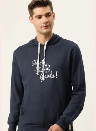 Front Pocket Printed Hoodie