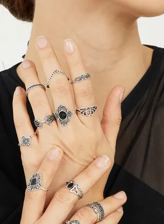 Set of 15 - Stone Detail Vintage Rings
