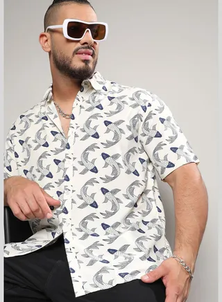 Printed Spread Collar Short Sleeve Shirt
