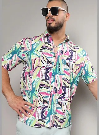 Printed Spread Collar Short Sleeve Shirt