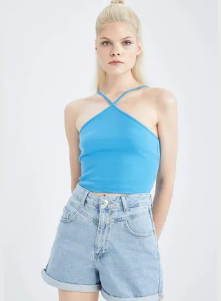 Fitted Cross Strappy Camisole Vest