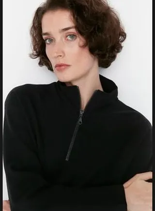 Black Thessaloniki/Knitwear Look, Zippered Collar Regular/Regular Knitted Sweatshirt TWOAW22SW0732.