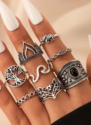 Set of 8 - Assorted Chunky Rings
