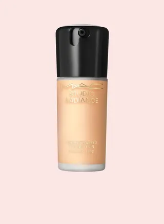 Studio Radiance Serum Powered Foundation - NC16