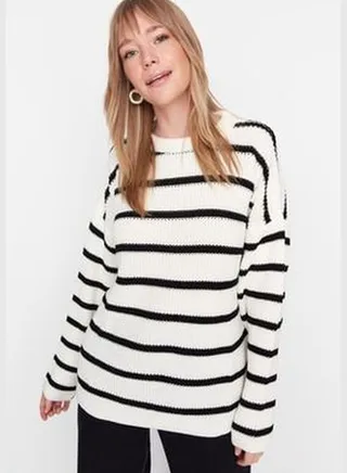Ecru Wide Fit Knitwear Sweater TWOAW23KZ00720