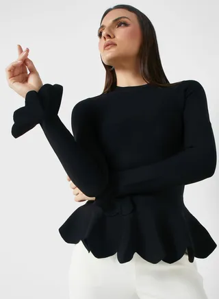 Round Neck Fitted Top