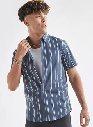 Striped  Regular\n  Fit Shirts