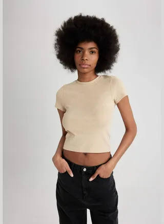 Woman Short Sleeve T-Shirt
