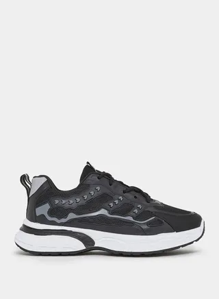 Low Cut Patch Work Detail Lace Up Sneakers