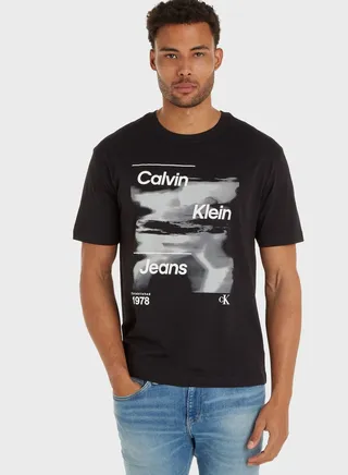 Graphic Crew Neck T-Shirt