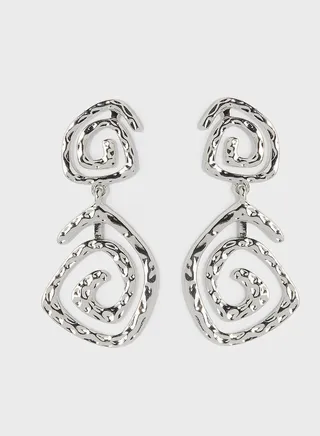 Swirl-Shaped Pendant Earrings