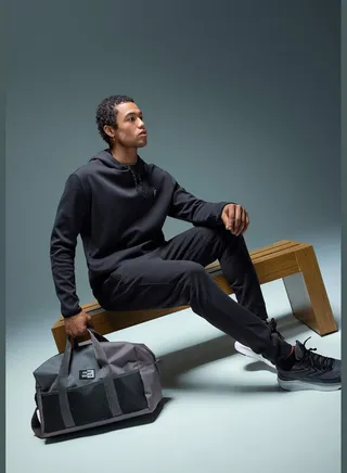 Man Knitted Jogger