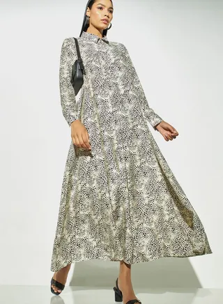 Collar Detailed Printed Dress