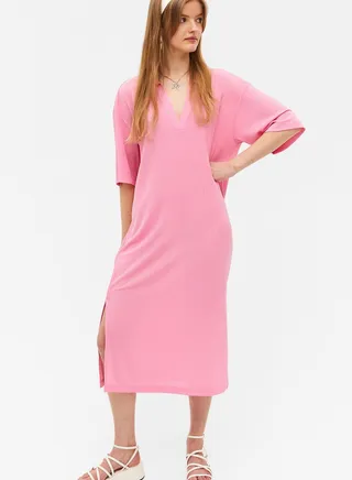 V-Neck Slit Detail Dress