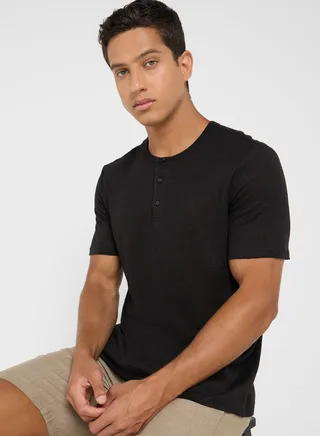 Essential Crew Neck T-Shirt