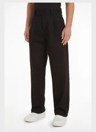 Essential Straight Fit Chinos
