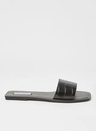 Jelsa Flat Sandals
