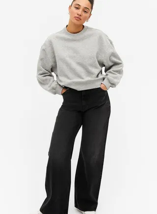 Round Neck Knitted Sweater