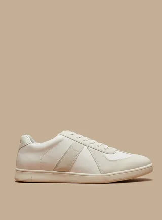 Mens Panel Detail Sneakers with Lace Up Closure