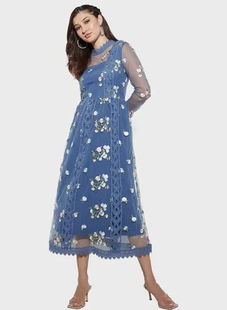 Embroidered Lace Detailed Dress