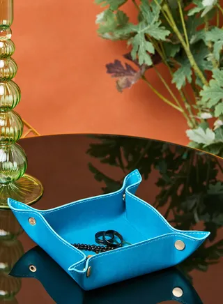 Ya Ghali Leather Catchall Tray With Gift Box