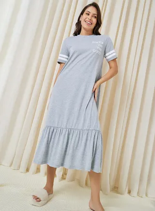 Slogan Print Ruffle Hem Sleep T-shirt