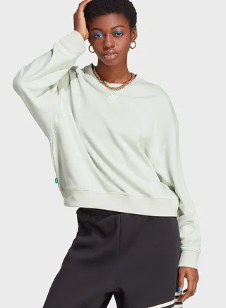 Essential Sweatshirt