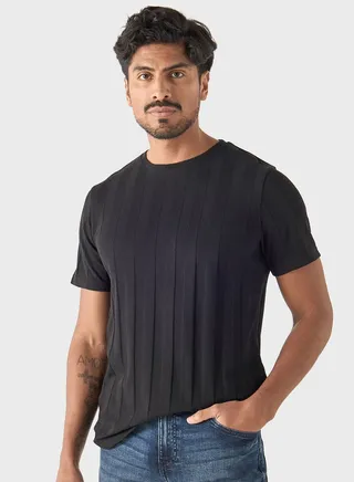Textured Crew Neck T-Shirt