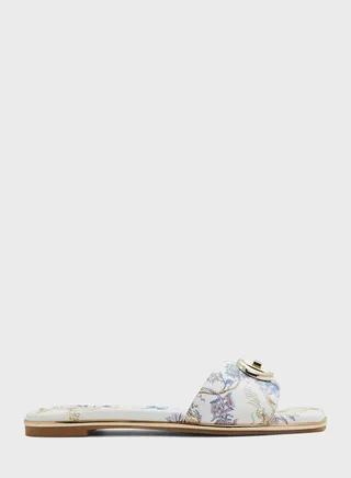 Bellenor Flat Sandals
