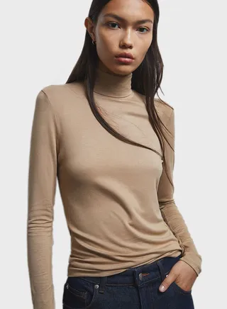 High Neck Knitted Top