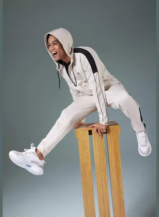 Man Knitted Jogger