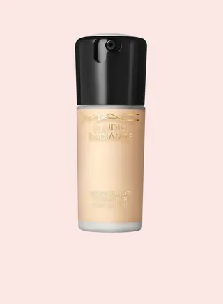 Studio Radiance Serum Powered Foundation - NC17