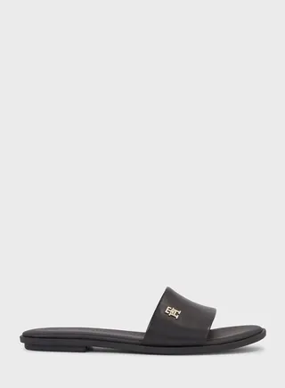 Essential Flat Sandal Mule